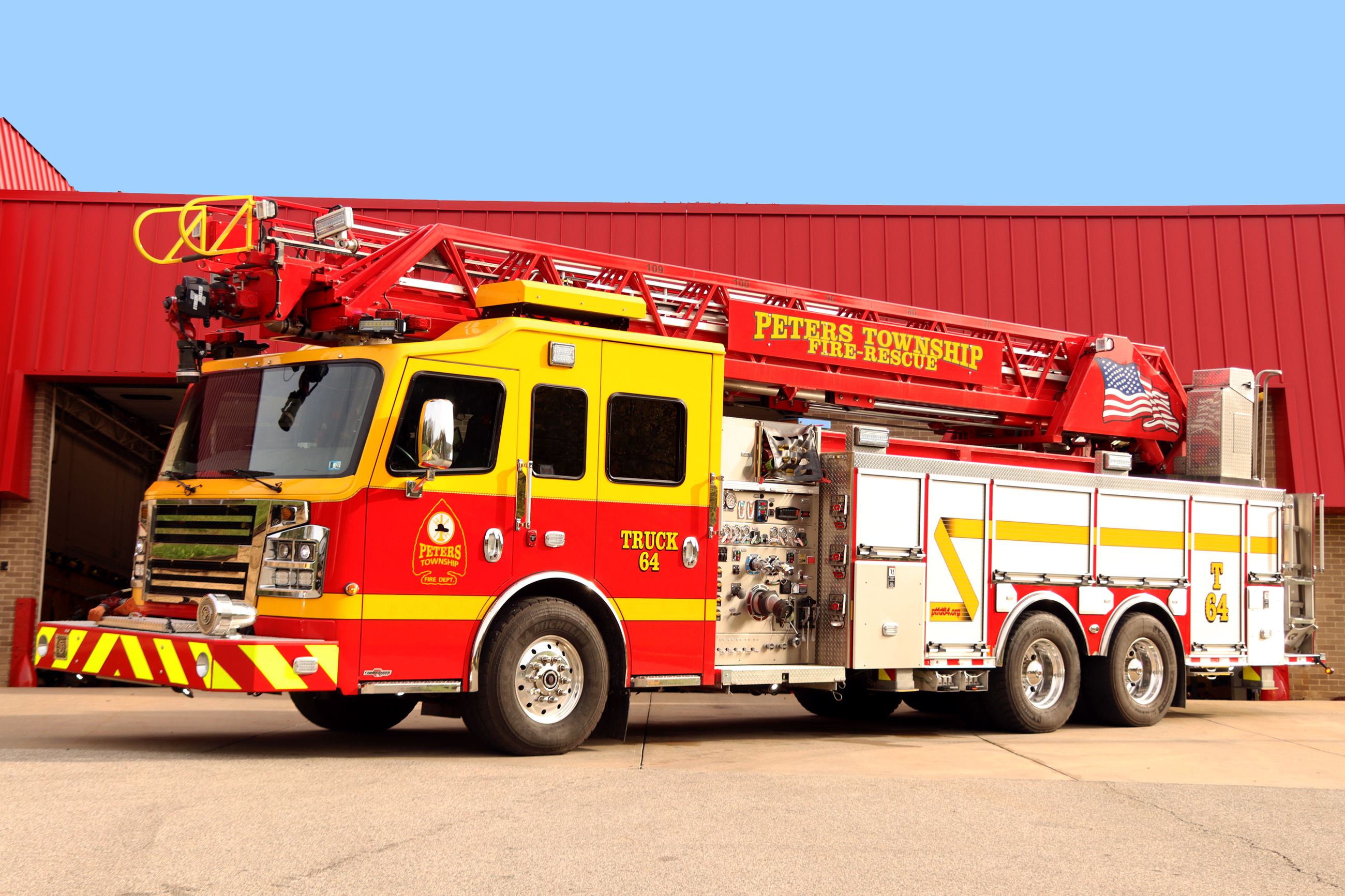 Fire Apparatus Truck 64